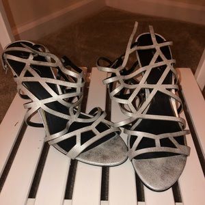Kenneth Cole Silver Heels